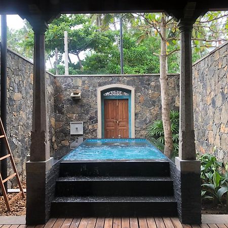 Royal Indigo Villa Unawatuna Bagian luar foto